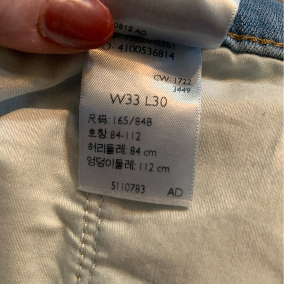 Women’s Levi’s 312 Shaping Size 33/30 Skinny - Picture 10 of 11